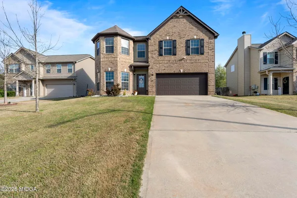 $339,900 | 184 Amelia Drive, Unit 162, Byron, GA 31008