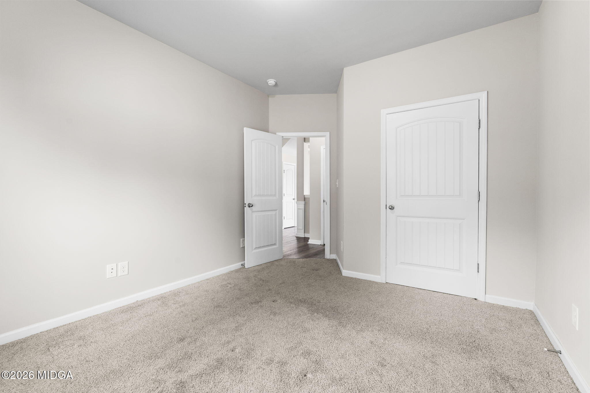 184 Amelia Drive, Unit 162 Byron, GA 31008 - Photo 21 of 46 an empty room with closet area