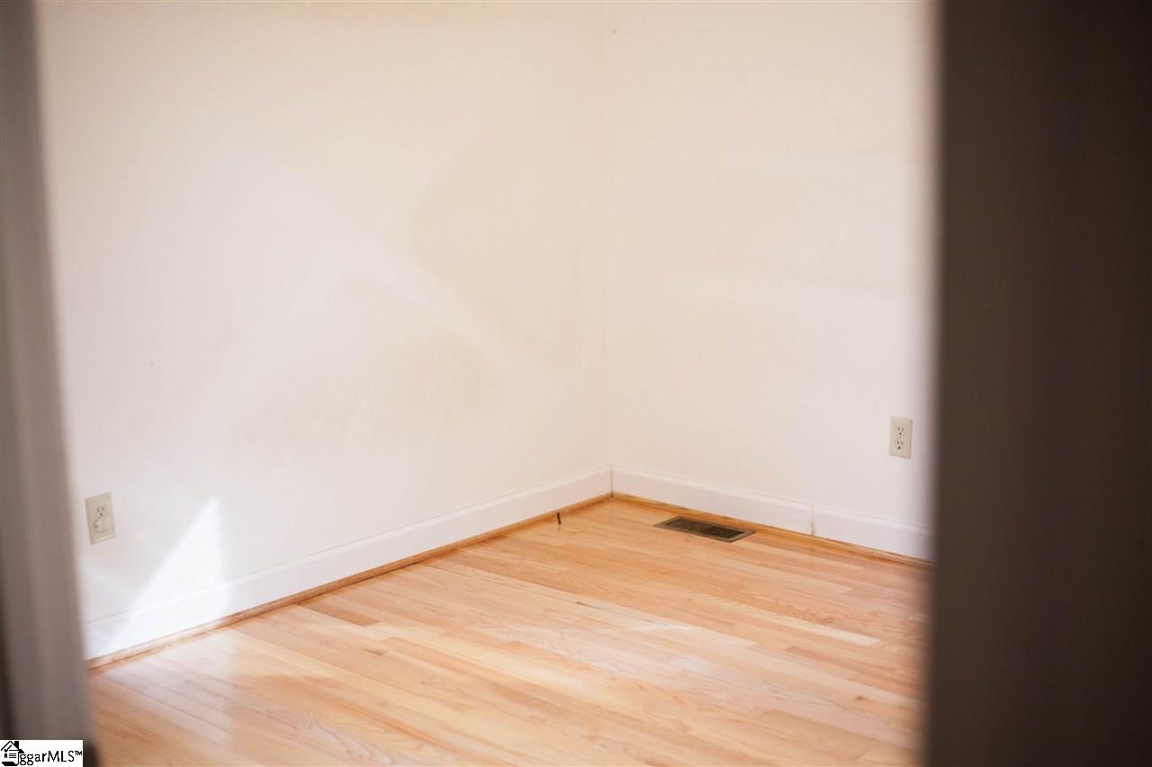 1115 Fitzroy Drive Pendleton, SC 29670 - Photo 12 of 31 Gallery Image 12