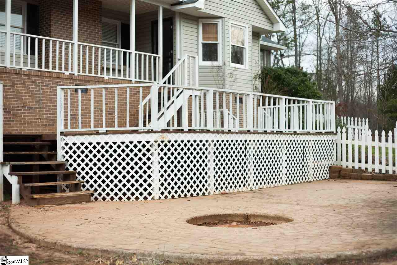 1115 Fitzroy Drive Pendleton, SC 29670 - Photo 3 of 31 Gallery Image 3