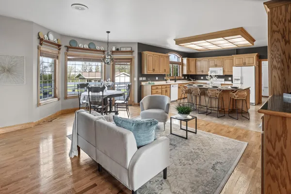 $719,000 | 1407 15th Street North, Wahpeton, ND 58075