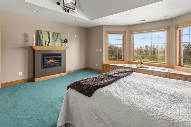 $739,000 | 1407 15th Street North, Wahpeton, ND 58075