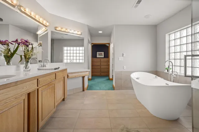 $739,000 | 1407 15th Street North, Wahpeton, ND 58075