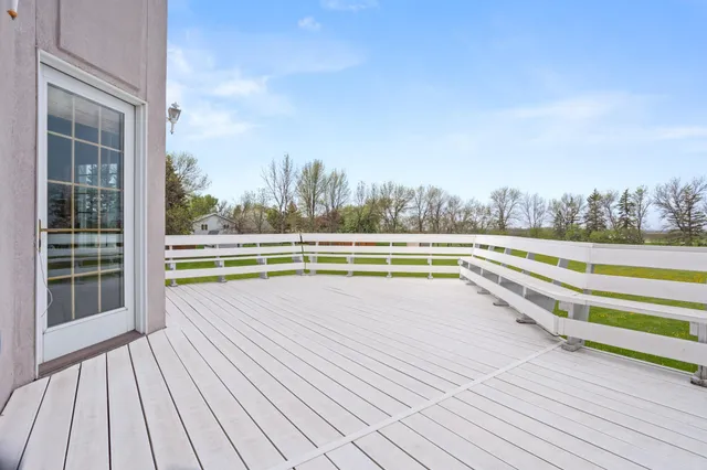 $739,000 | 1407 15th Street North, Wahpeton, ND 58075