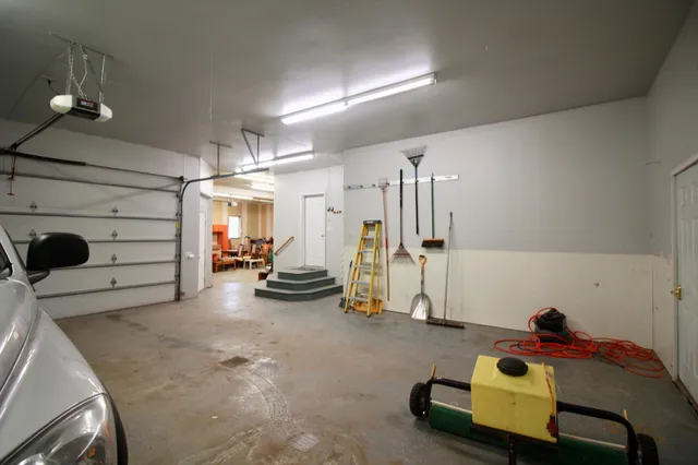 $739,000 | 1407 15th Street North, Wahpeton, ND 58075