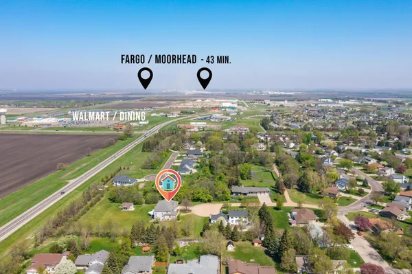 $719,000 | 1407 15th Street North, Wahpeton, ND 58075