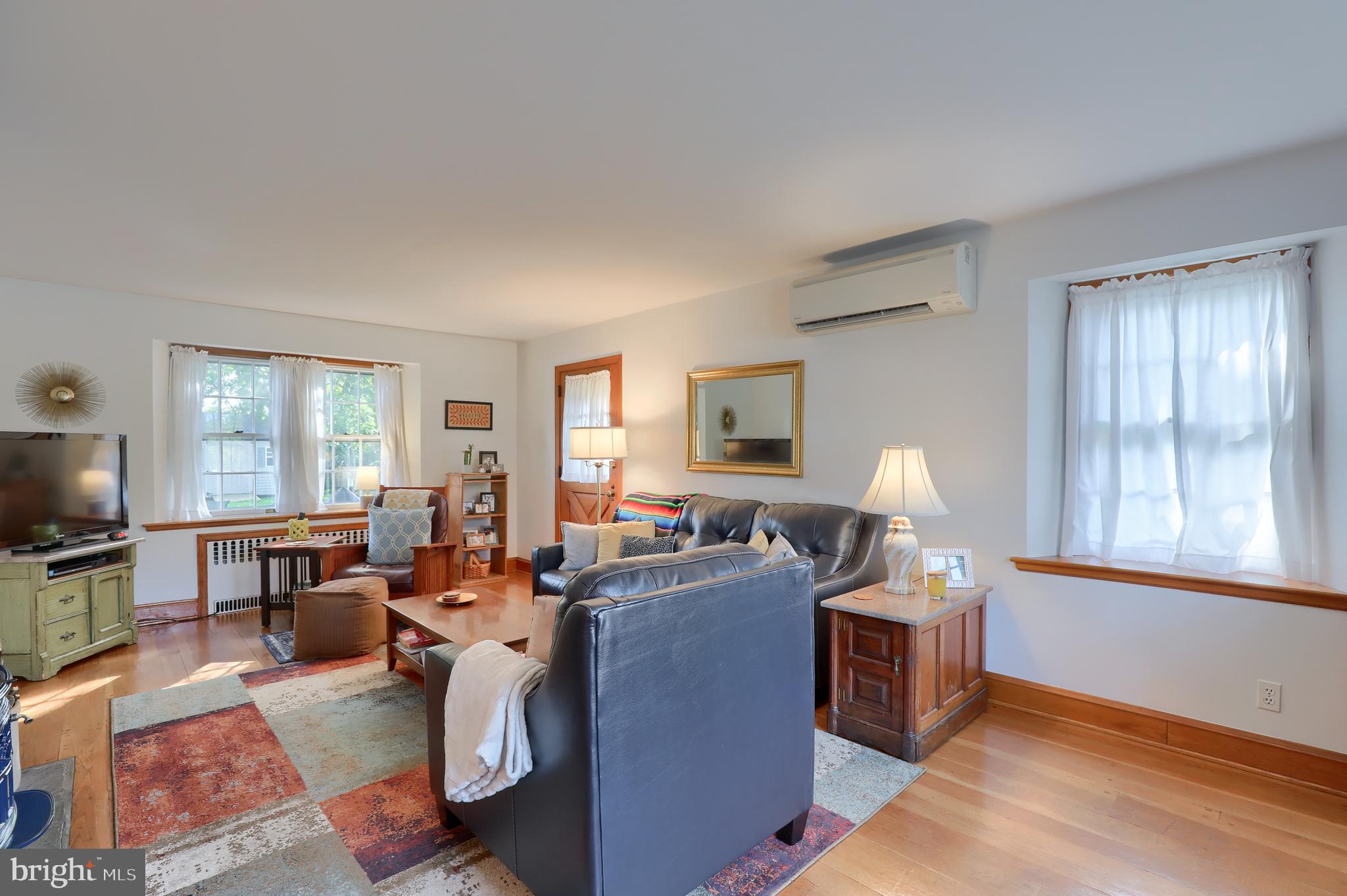 108 East Third Avenue Lititz, PA 17543 - Photo 7 of 35