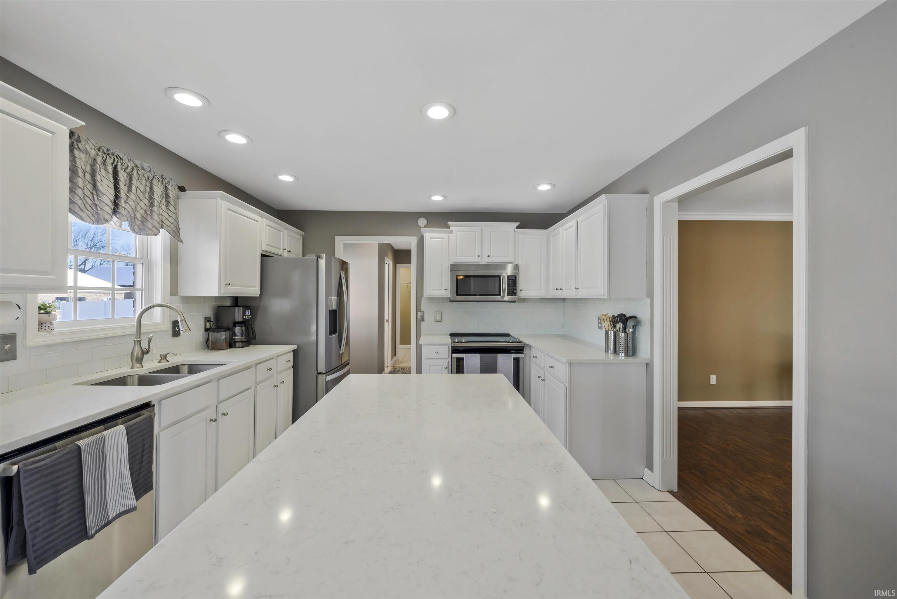 4350 Wynbrooke Court Newburgh, IN 47630 - Photo 14 of 34