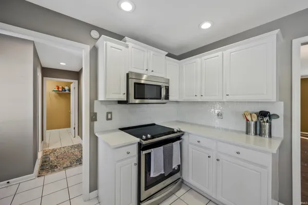 $450,000 | 4350 Wynbrooke Court, Newburgh, IN 47630