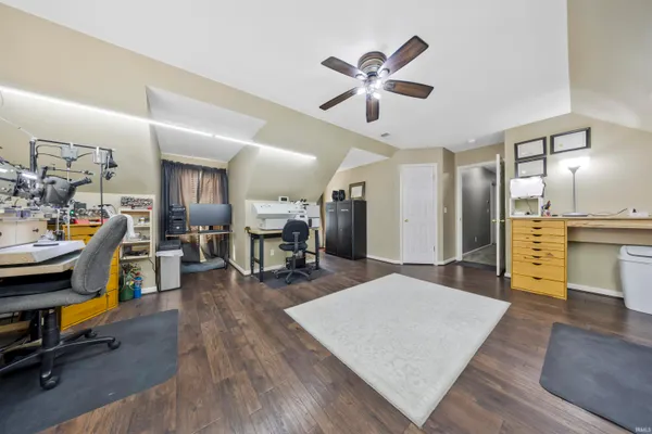 $450,000 | 4350 Wynbrooke Court, Newburgh, IN 47630