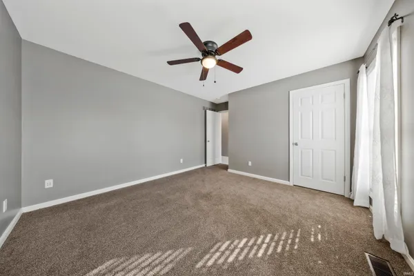 $450,000 | 4350 Wynbrooke Court, Newburgh, IN 47630