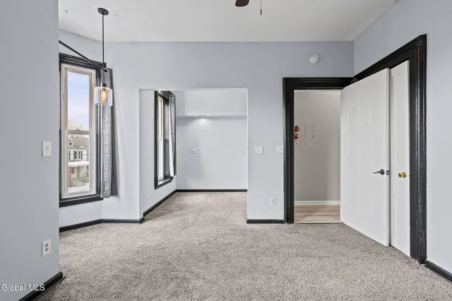 $1,450 | 821 23rd Street, Unit 2, Watervliet, NY 12189