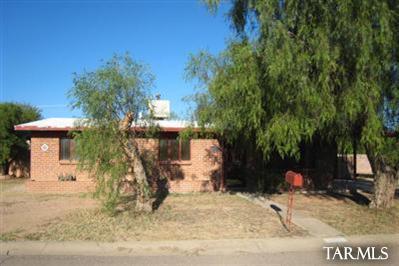 3549 North Olive Road Tucson, AZ 85719 - Photo 1 of 10