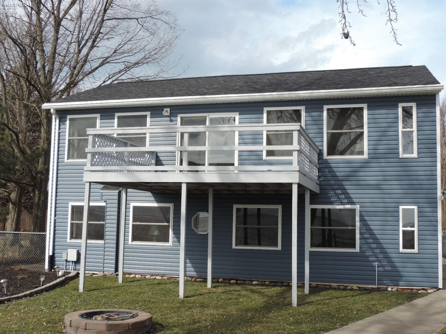 2440 East Schiewe Road Port Clinton, OH 43452 - Photo 2 of 10 Gallery Image 2