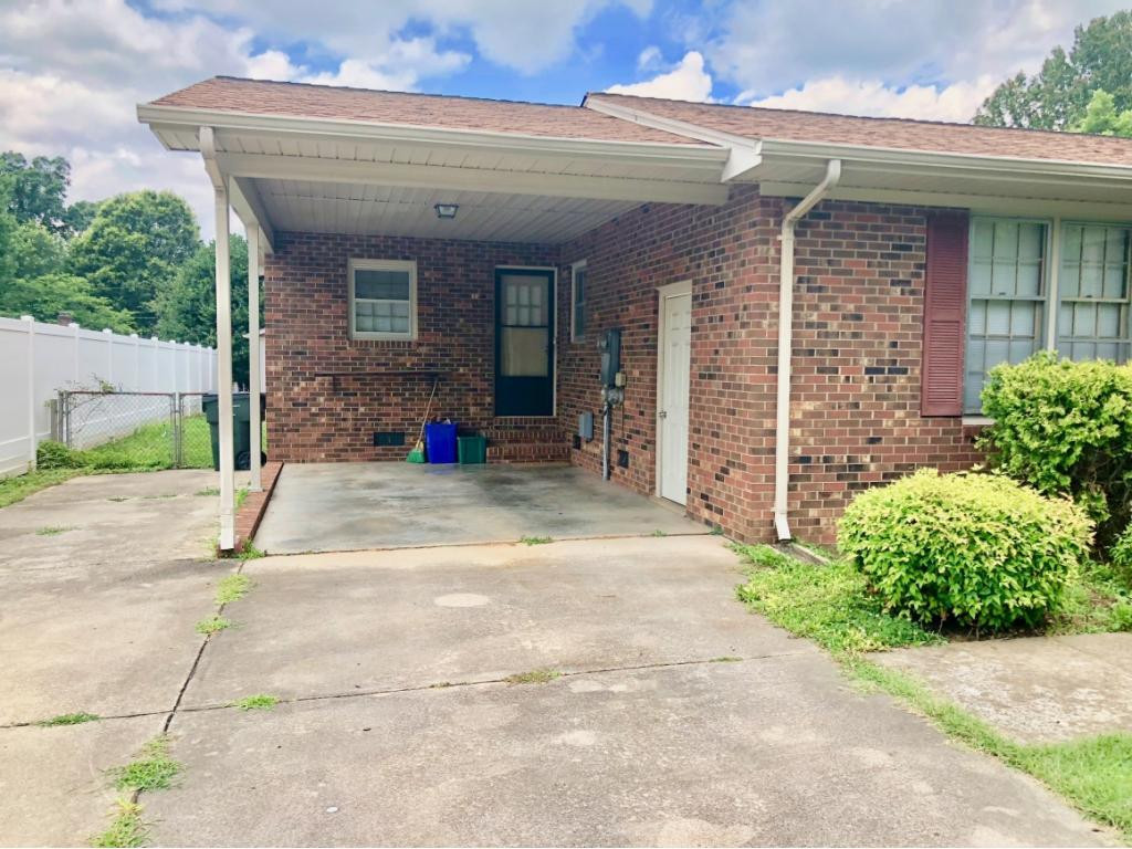 1803 Rendall Street Burlington, NC 27215 - Photo 2 of 5 Gallery Image 2