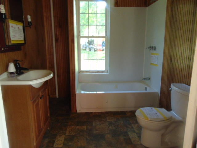 464 Co Rte 44/8 Cowen, WV 26206 - Photo 9 of 11 Gallery Image 9