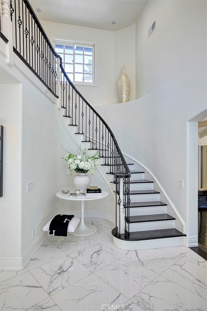 5839 Jed Smith Road Hidden Hills, CA 91302 - Photo 4 of 46 a view of entryway and hall