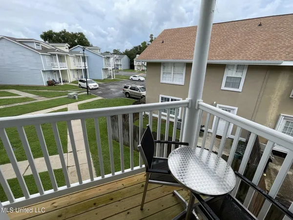 $229,900 | 1276 Century Oaks Drive, Unit B, Gulfport, MS 39507