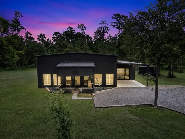 $650,000 | 10431 County Road 233, Bedias, TX 77831