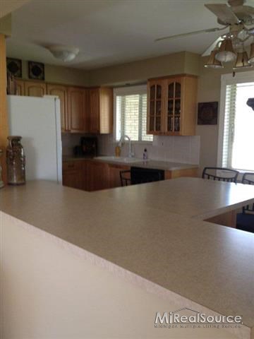 7237 Flamingo Road Algonac, MI 48001 - Photo 21 of 23 31146705-20.JPG
