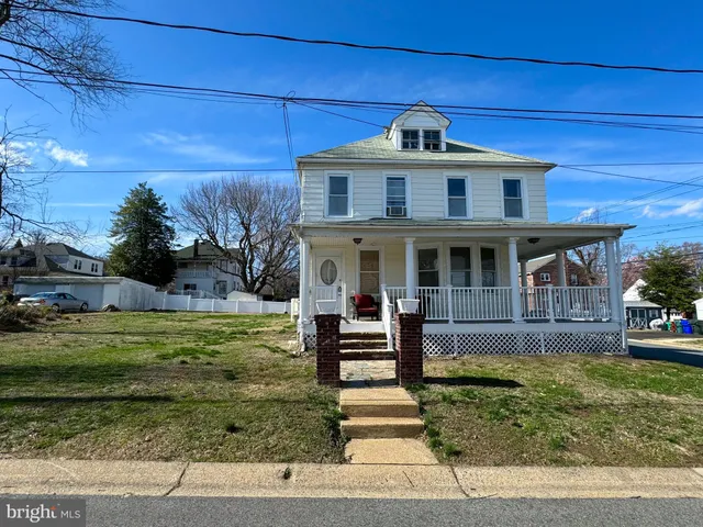 $1,850 | 1121 Rosedale Avenue, Wilmington, DE 19809