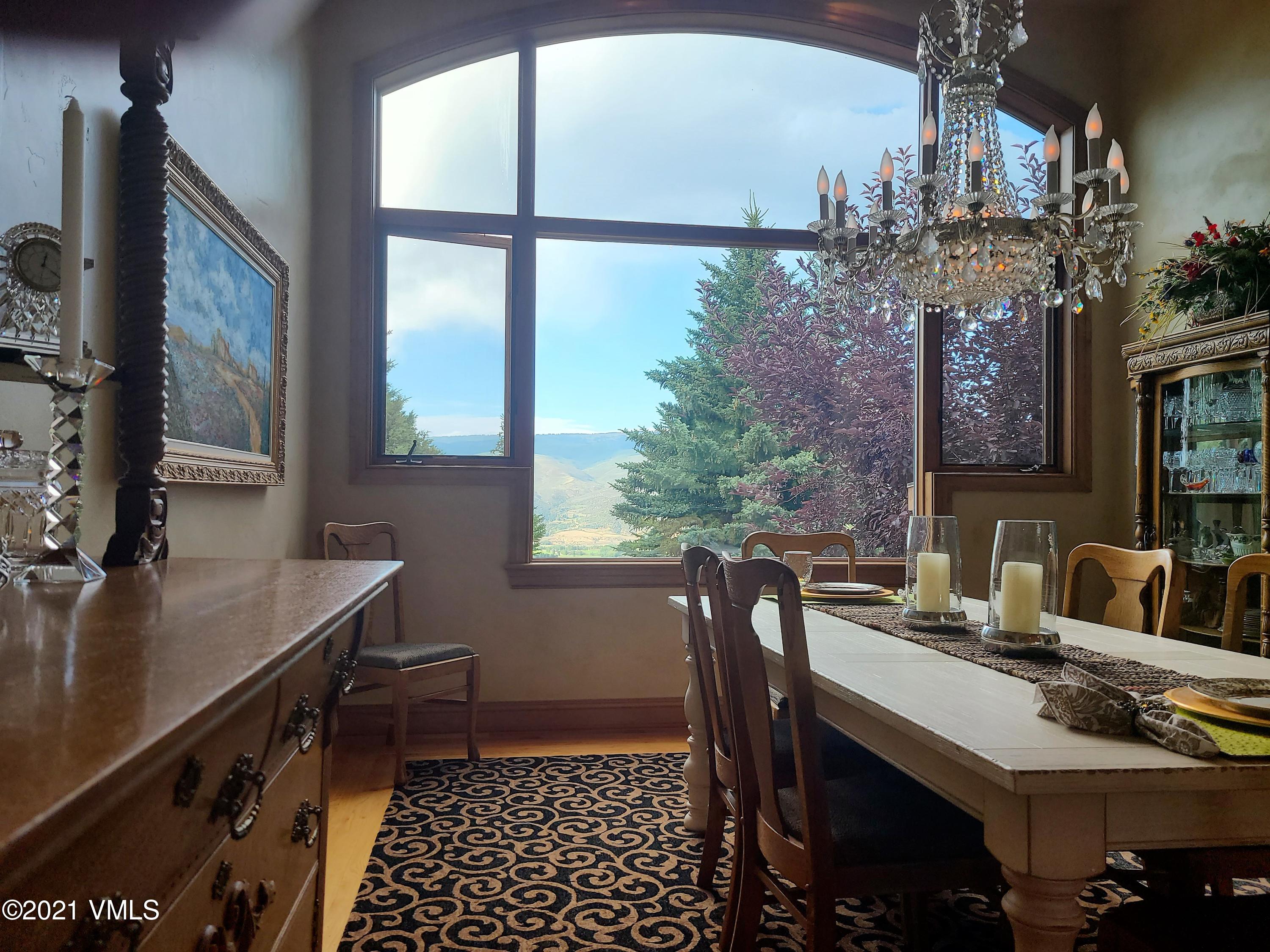 755 Eagle Crest Road Edwards, CO 81632 - Photo 15 of 56 a bathroom with a sink and a window