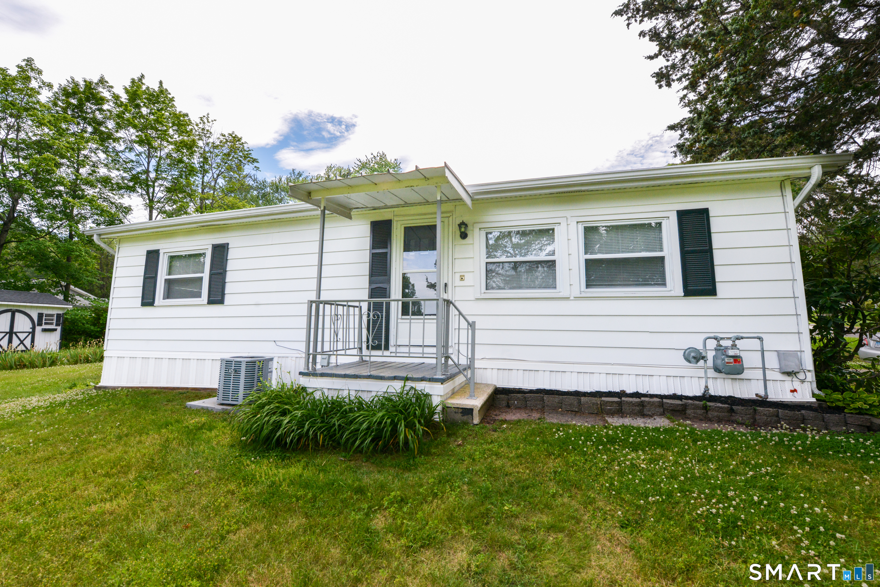5 Cedar Grove Road Southington, CT 06489 - Photo 2 of 26