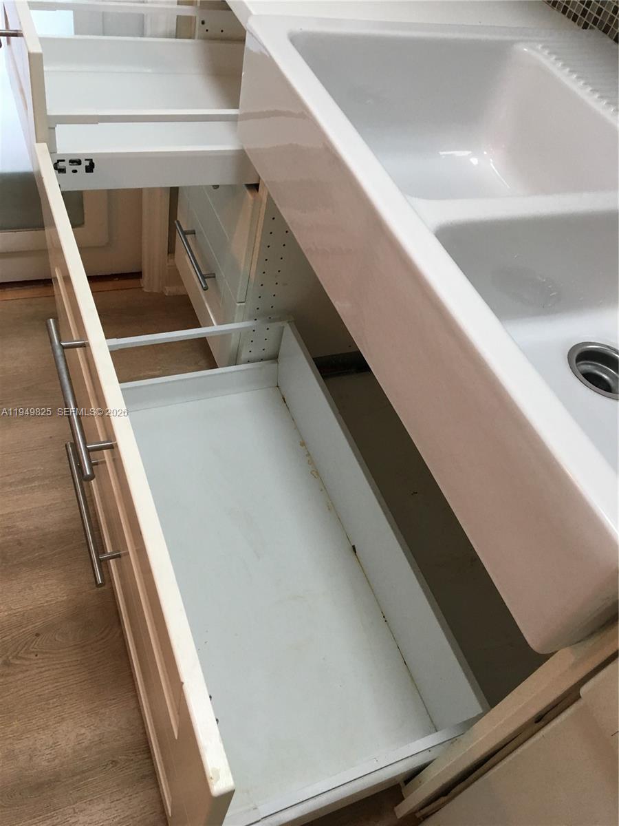 661 Southwest 11th Street, Unit 22W Miami, FL 33129 - Photo 20 of 22 a view of entryway