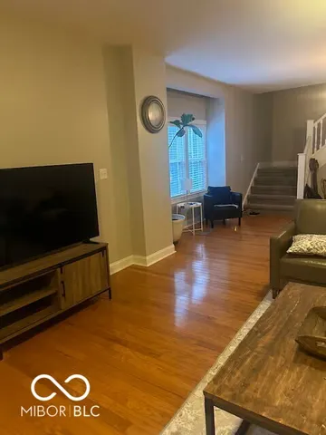 $2,200 | 2322 North Alabama Street, Indianapolis, IN 46205