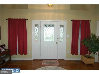 17 Mellowbrook Drive Sinking Spring, PA 19608 - Photo 2 of 12 Foyer