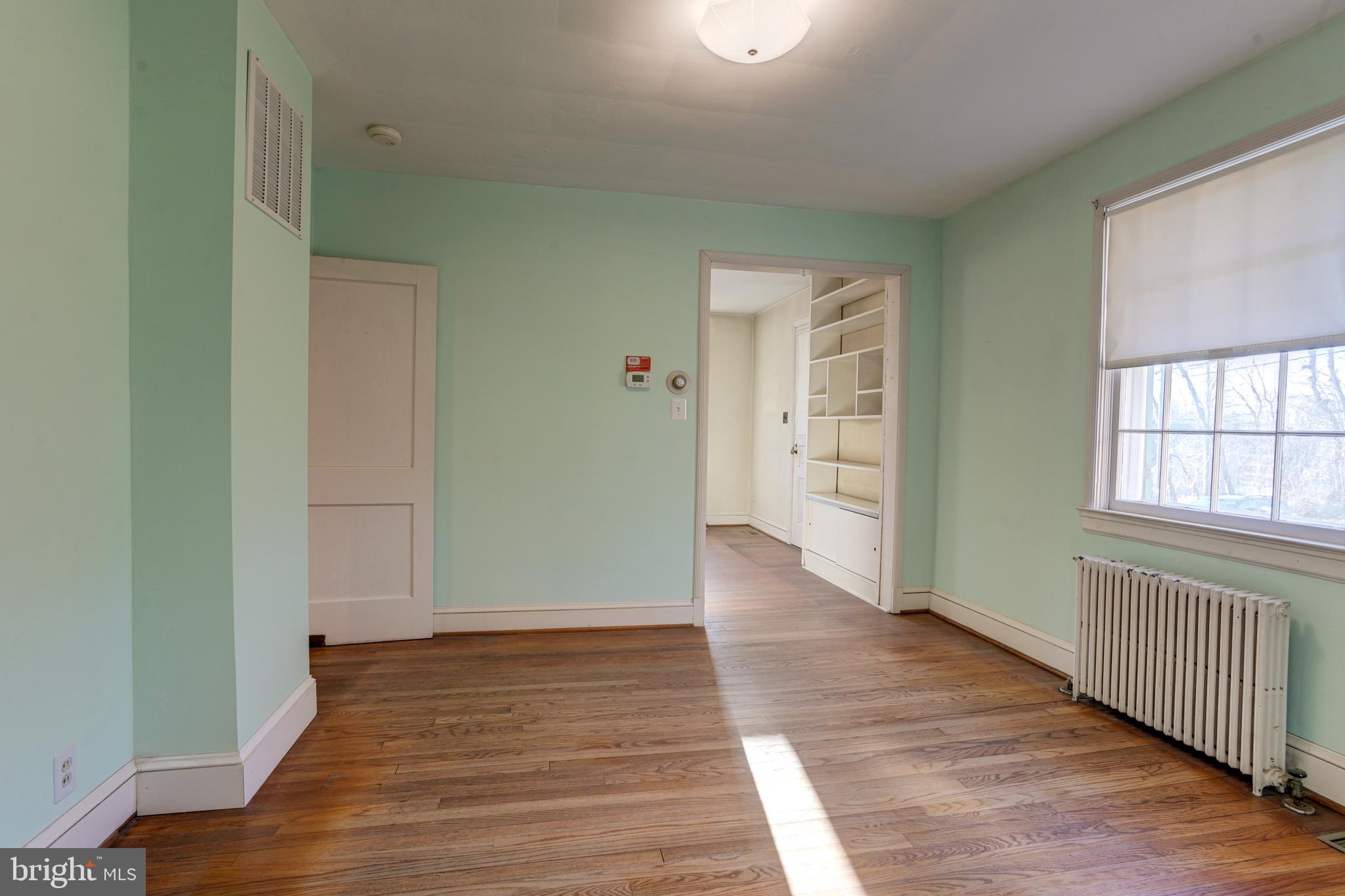2413 Old Frederick Road Baltimore, MD 21228 - Photo 12 of 45 Dining Room