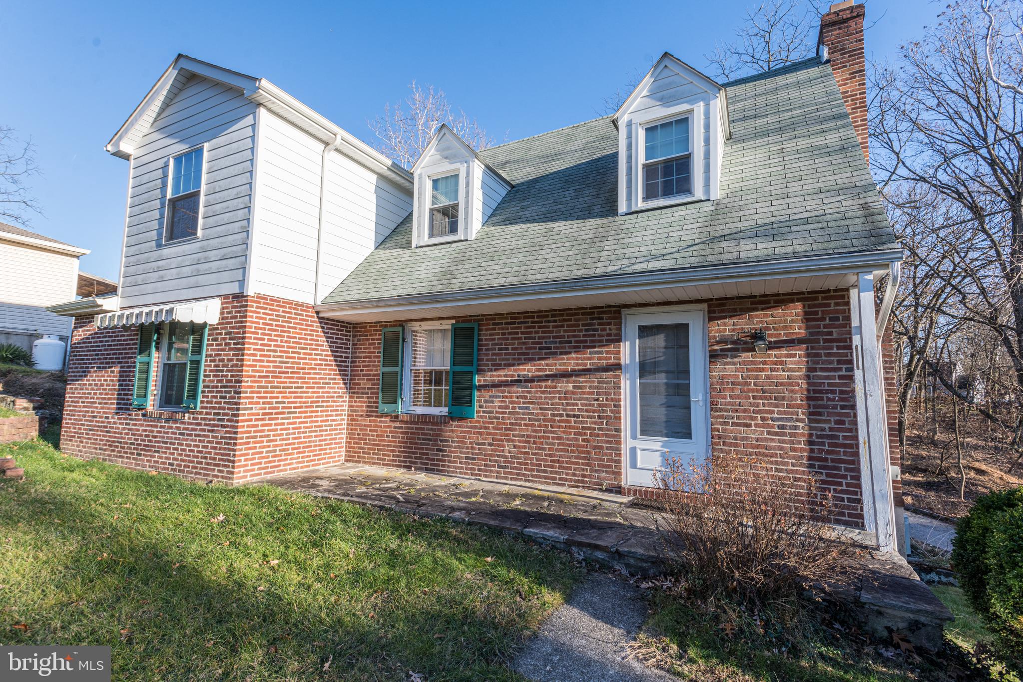 2413 Old Frederick Road Baltimore, MD 21228 - Photo 3 of 45