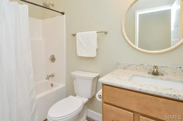$518,500 | 19 Adderly Lane, Millstadt, IL 62260