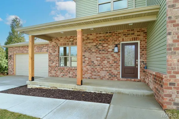 $518,500 | 19 Adderly Lane, Millstadt, IL 62260