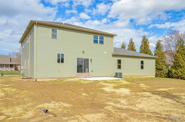 $518,500 | 19 Adderly Lane, Millstadt, IL 62260