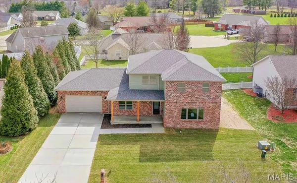 $518,500 | 19 Adderly Lane, Millstadt, IL 62260