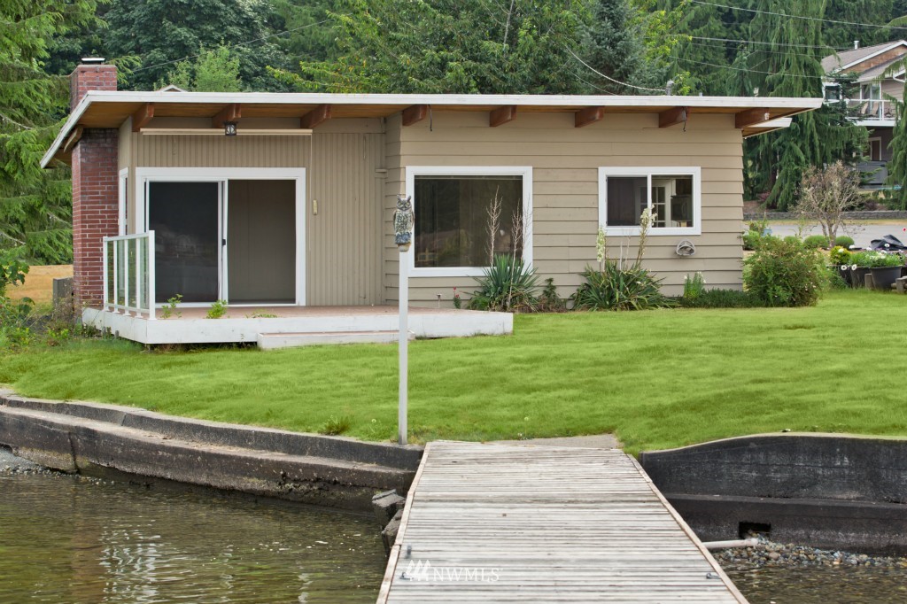 14802 East Lake Goodwin Road Stanwood, WA 98292 - Photo 4 of 22 Gallery Image 4