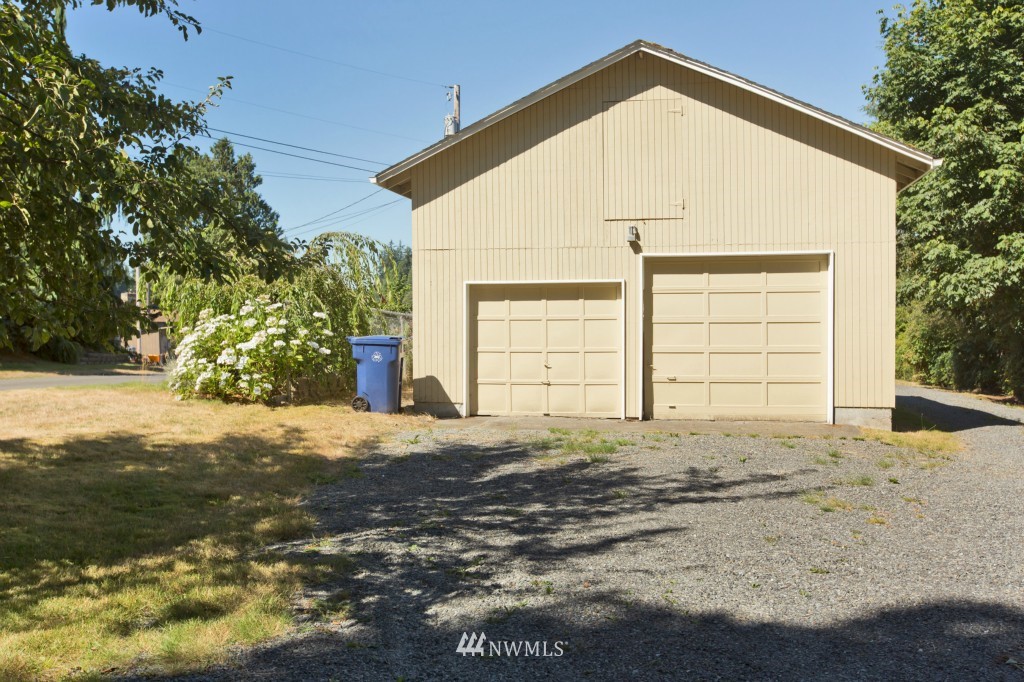 14802 East Lake Goodwin Road Stanwood, WA 98292 - Photo 9 of 22 Gallery Image 9