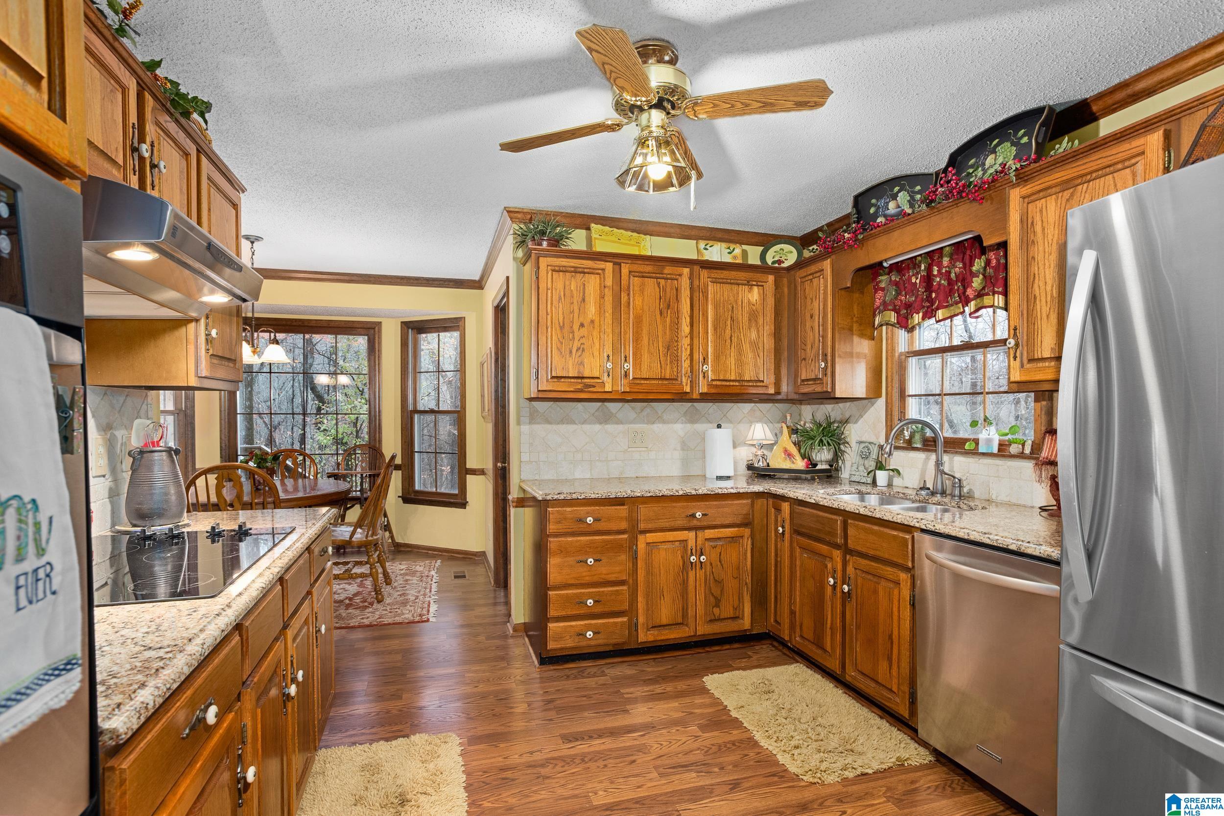 2201 Hathaway Heights Road Anniston, AL 36207 - Photo 14 of 37