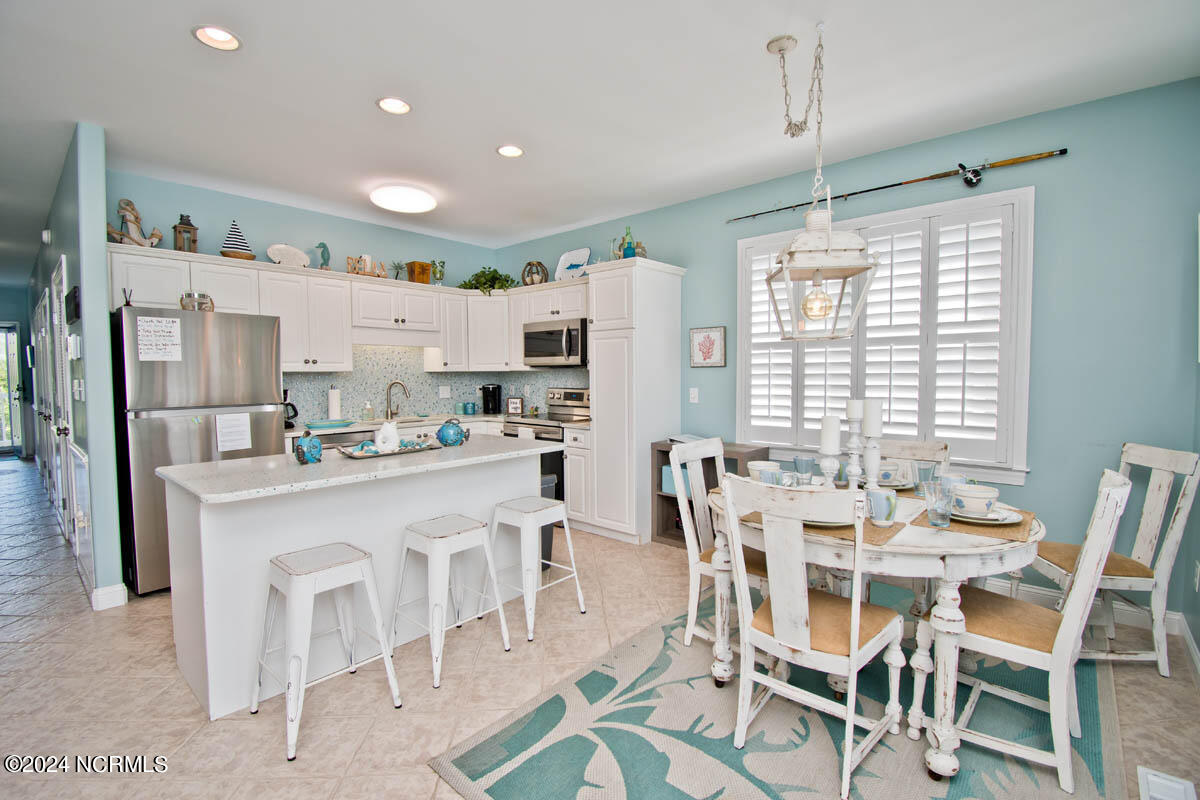 1701 Salter Path Road, Unit 201J Indian Beach, NC 28512 - Photo 12 of 54 Dining/kitchen