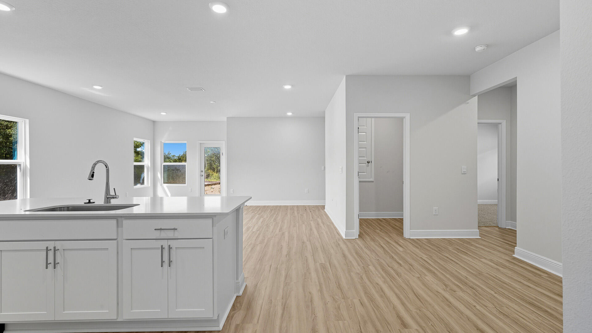 69 Foxtrail Run Freeport, FL 32439 - Photo 8 of 21 a bathroom with a sink and a mirror