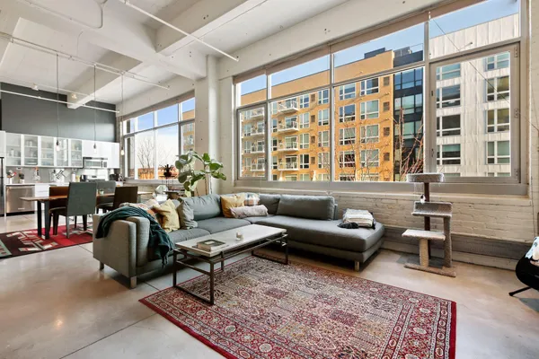 $3,295 | 700 North Washington Avenue, Unit 318, Minneapolis, MN 55401