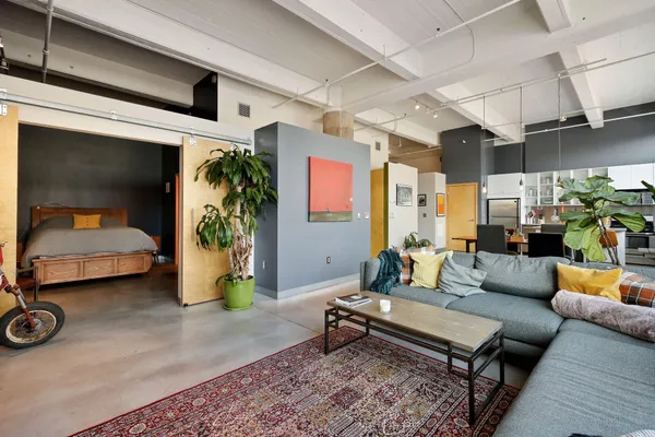 $3,295 | 700 North Washington Avenue, Unit 318, Minneapolis, MN 55401