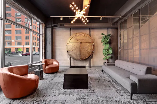 $3,295 | 700 North Washington Avenue, Unit 318, Minneapolis, MN 55401