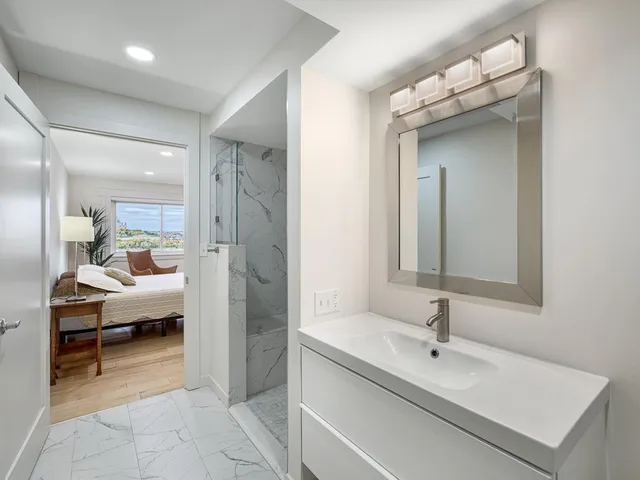 $699,000 | 334 Cherokee Avenue, Unit 108, St. Paul, MN 55107