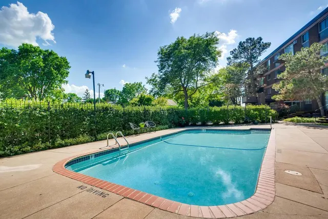 $699,000 | 334 Cherokee Avenue, Unit 108, St. Paul, MN 55107