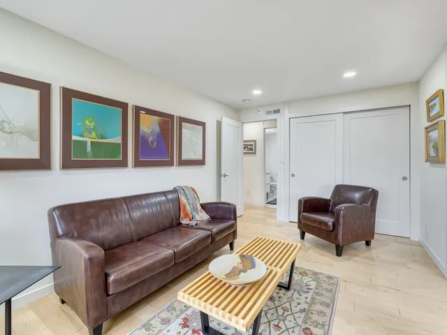 $699,000 | 334 Cherokee Avenue, Unit 108, St. Paul, MN 55107