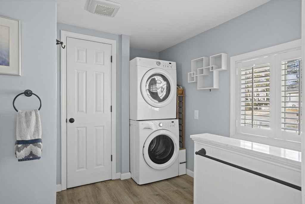 107 Glen Charlie Road Wareham, MA 02538 - Photo 11 of 17 Gallery Image 11