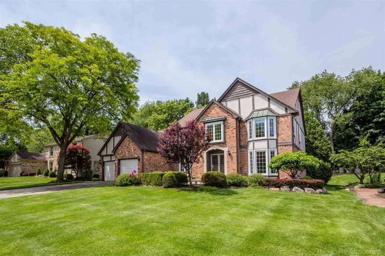 422 Lake Forest Road Rochester, MI 48309 - Photo 58 of 59 31350329-57.JPG