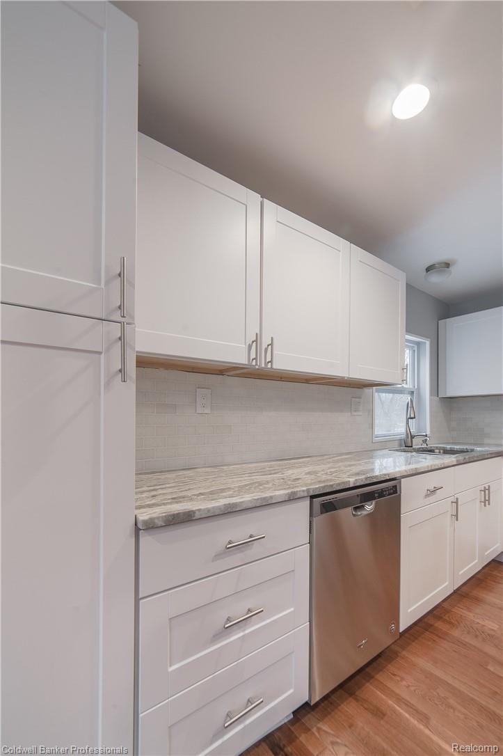 5340 Westview Road Clarkston, MI 48346 - Photo 14 of 34 5340 Westview-15.jpg